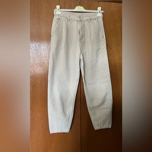 It has never been worn.